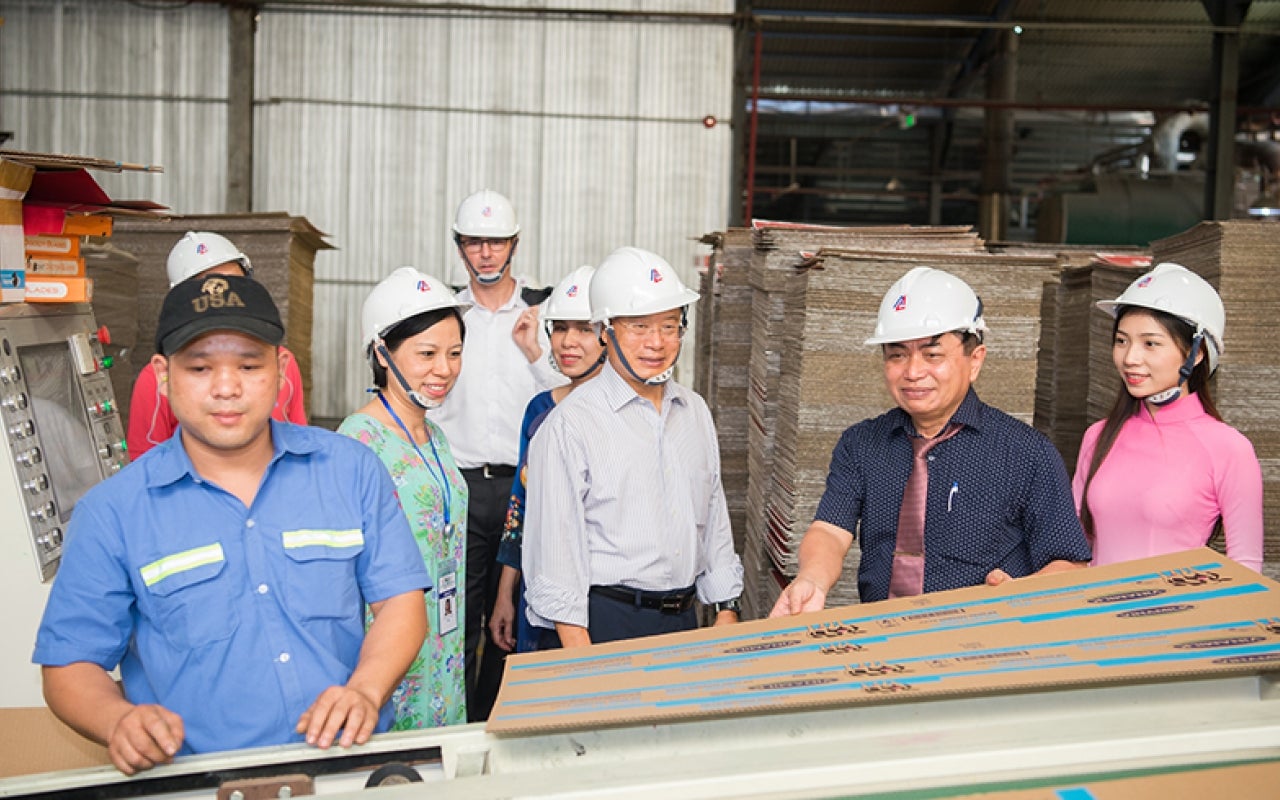 LI Yong, Director General of the United Nations Industrial Development Organization (UNIDO) Visit Tan Long Paper Factory – June 2018