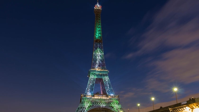 EiffelTower_870.jpg