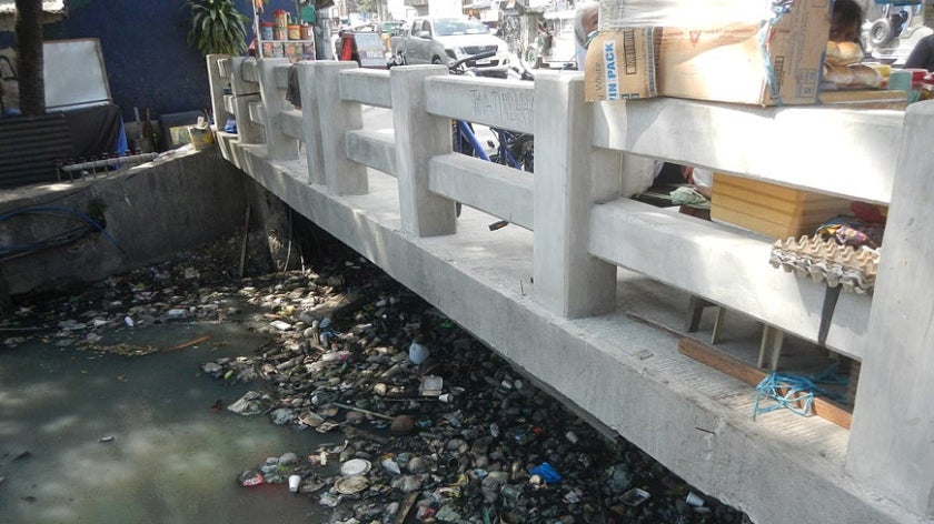 Polluted waterway in Manila